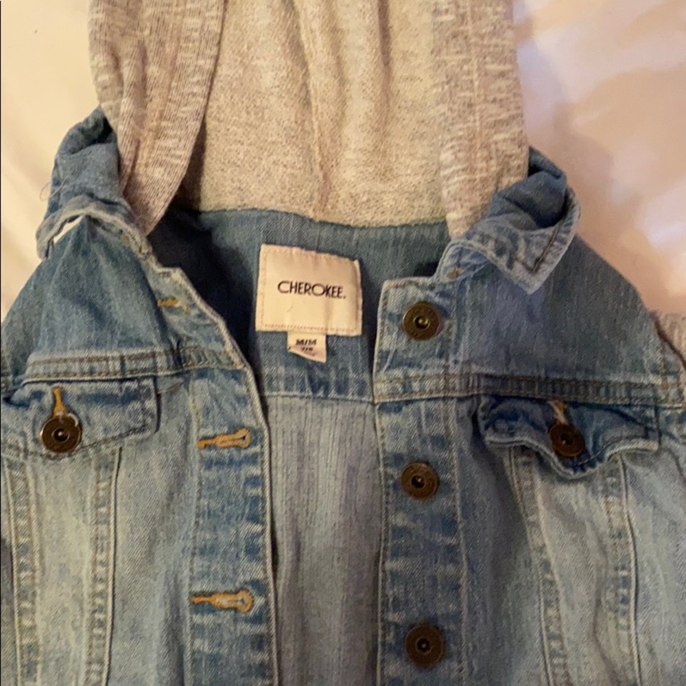 Jean jacket - Picture 2 of 3